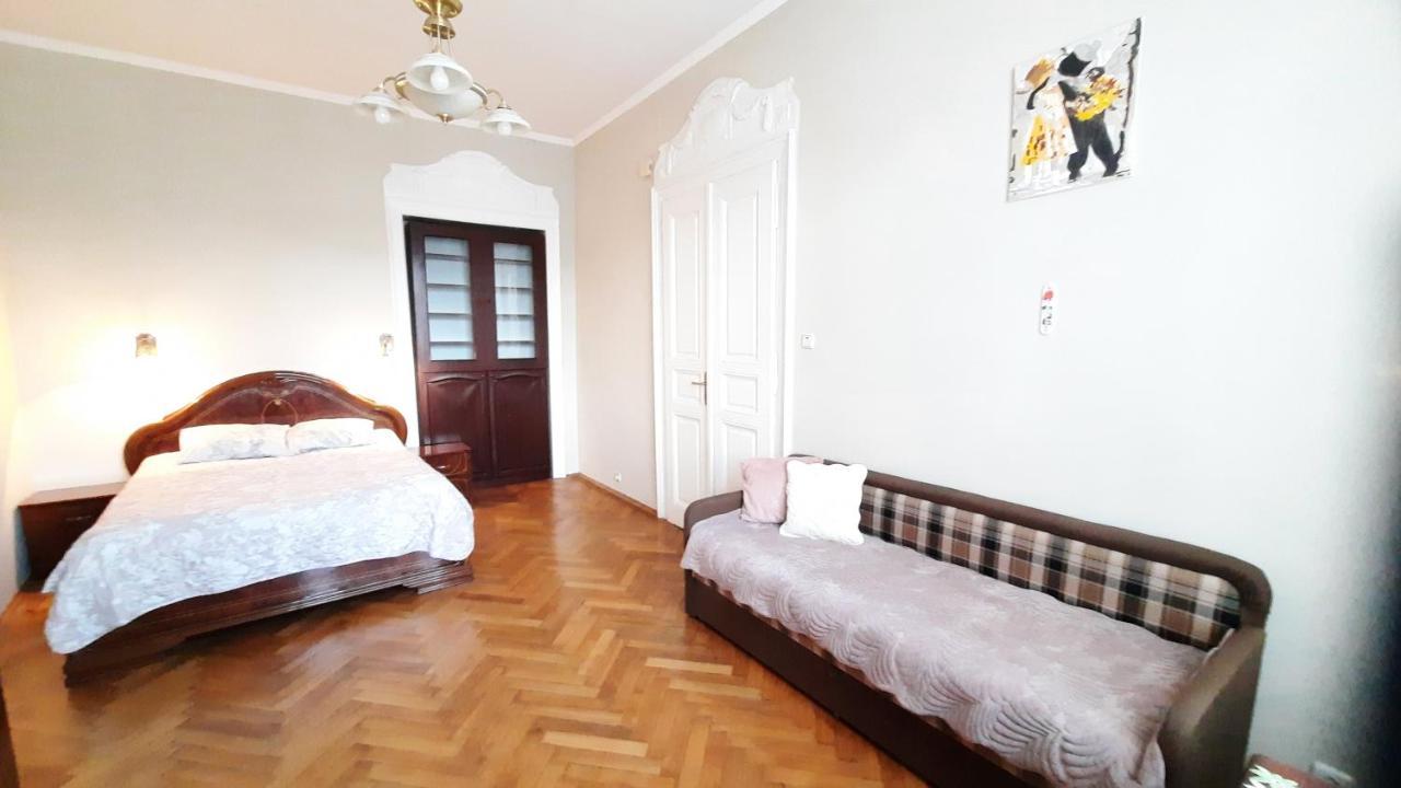 Apartments City Lviv Kültér fotó